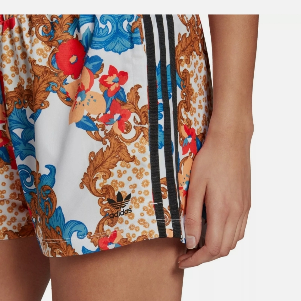 Adidas Originals Shorts HER Studio London XS